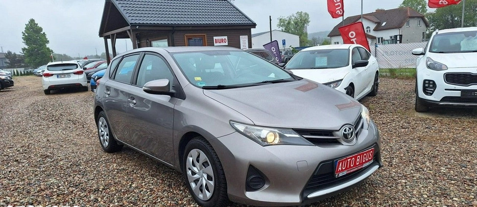 Toyota Auris cena 36900 przebieg: 185000, rok produkcji 2014 z Dukla małe 191